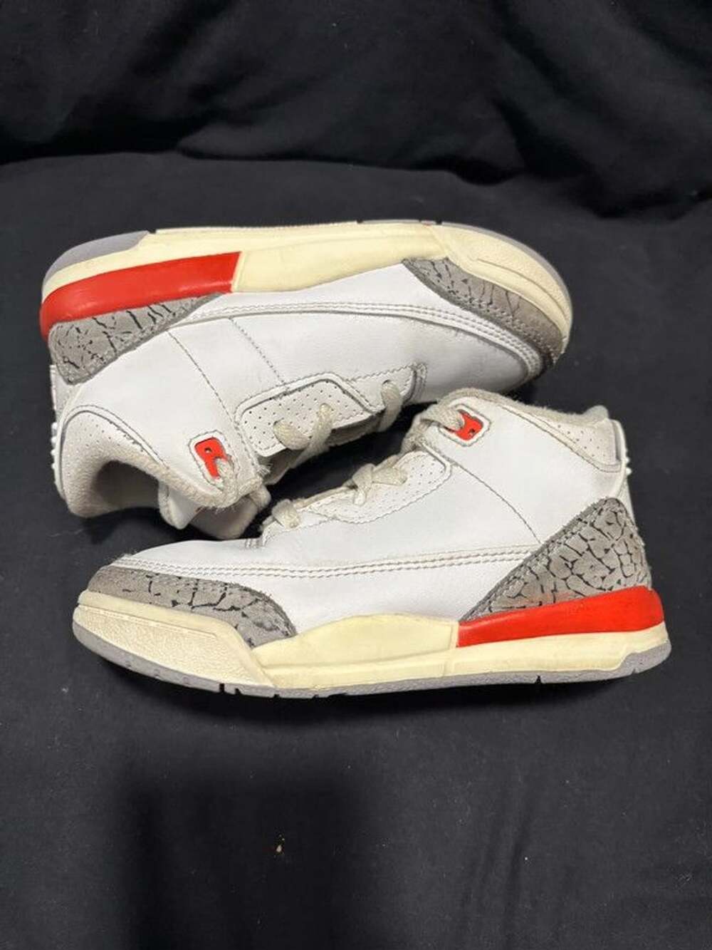Jordan 3 Georgia Peach